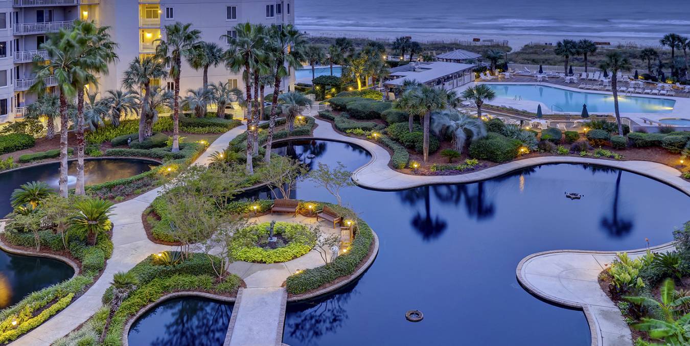 Resort SeaCrest Oceanfront Resort