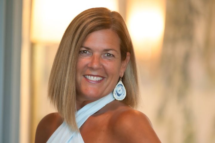 Staff member Rhonda Bolthouse