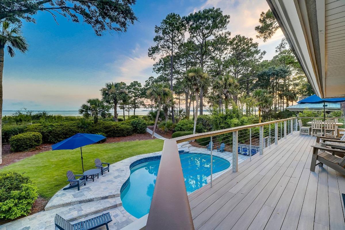 Unwind in Paradise: Your Ultimate Guide to Hilton Head Beach Rentals with Pool